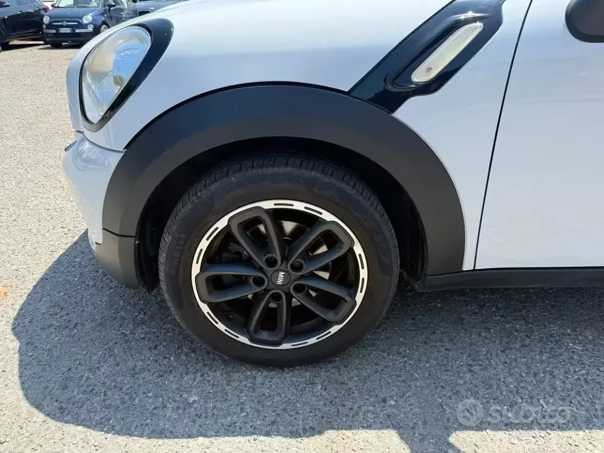 Usata Mini Cooper D Countryman 111 CV (81 kW) 2015 Bianco SUV