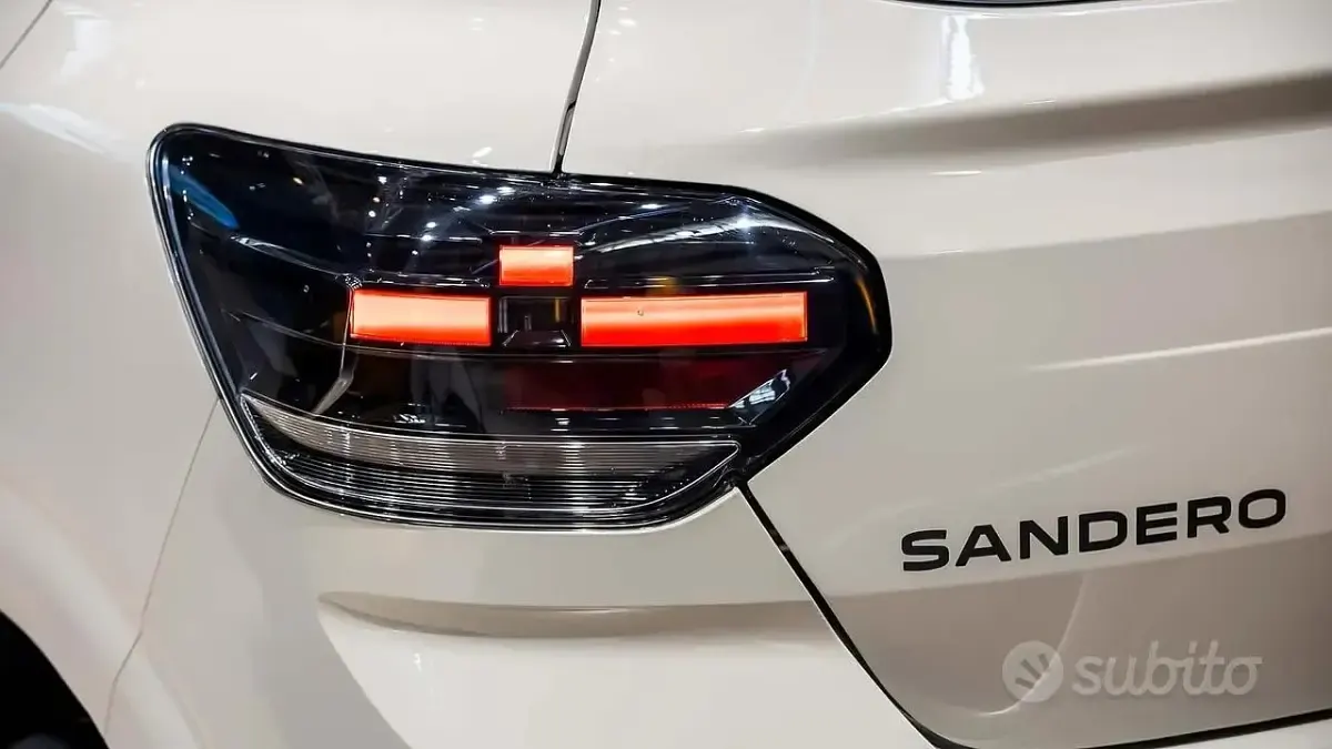 Nuova Dacia Sandero Journey 119 CV (87 kW) 2026 Bianco Berlina