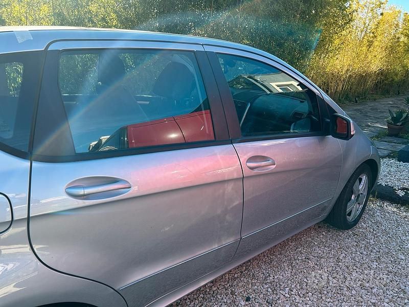 Usata Mercedes A200 2009 Grigio Utilitaria