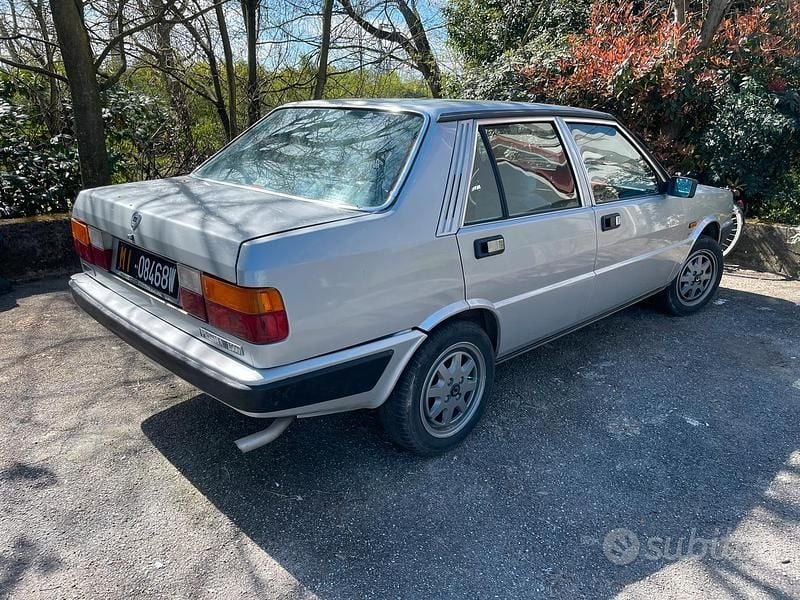 Usata Lancia Prisma 85 CV (62 kW) 1984 Berlina