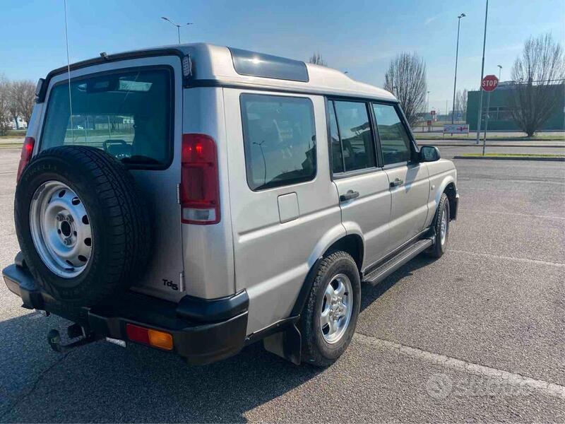 Usato 2001 Land Rover Discovery 2.5 Diesel (7.900 €)