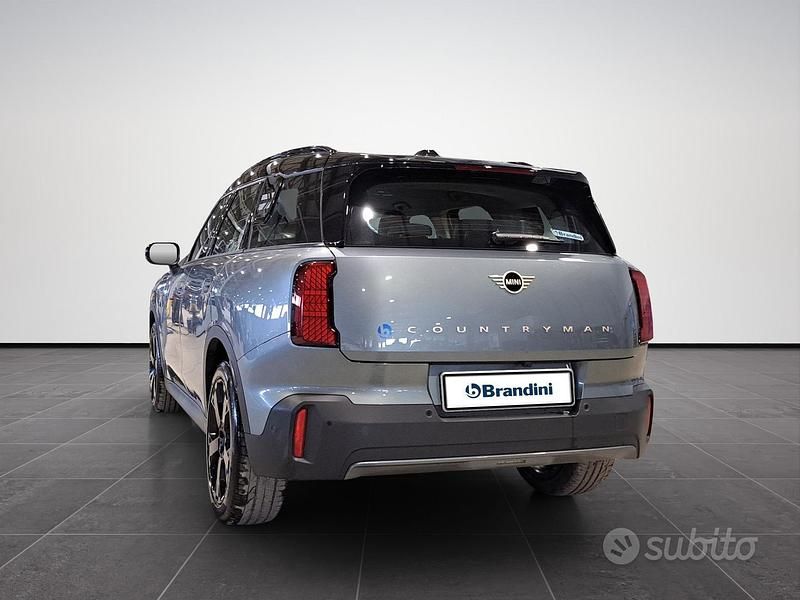 Usata Mini Countryman Classic 163 CV (119 kW) 2025 Verde SUV