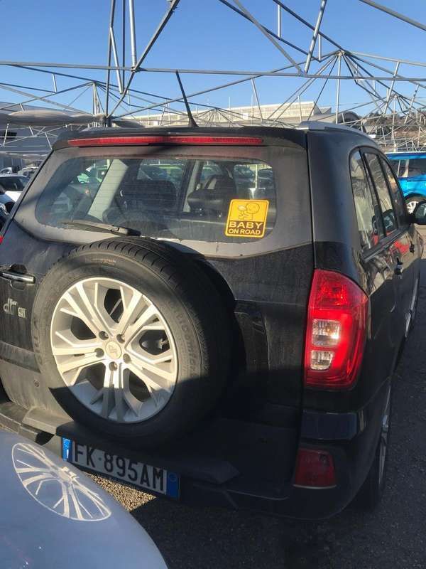 Nero Usata 2017 DR DR5 SUV | 7000 € (Ottimo prezzo) - Immagine 1/2