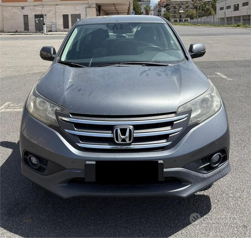 Grigio Usata 2013 Honda CR-V Elegance SUV | 10.800 € (Buon prezzo) - Immagine 1/4