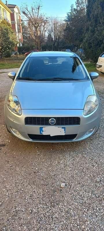 Usata Fiat Grande Punto Dynamic 95 CV (69 kW) 2006 Grigio Utilitaria