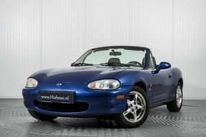 Usata Mazda MX5 141 CV (103 kW) 1999 Blu Cabrio