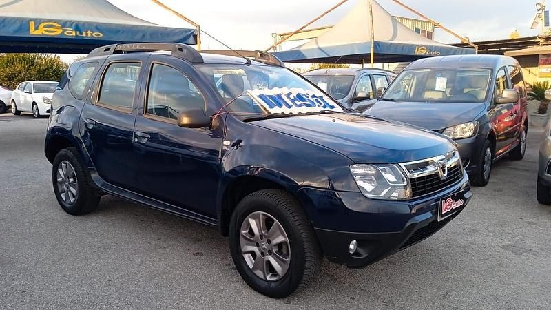 Usata Dacia Duster 109 CV (80 kW) 2015 Blu SUV