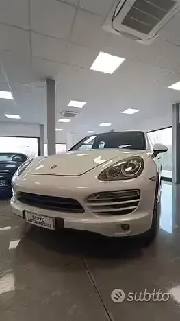 Usata Porsche Cayenne 245 CV (180 kW) 2012 Bianco SUV