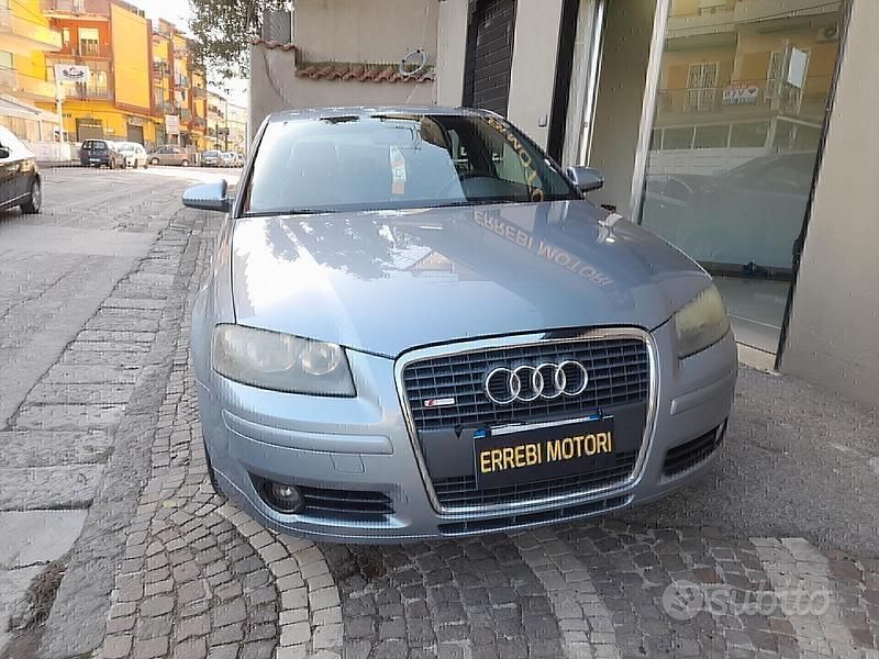 Usata Audi A3 S-Line 140 CV (102 kW) 2005 Grigio Utilitaria