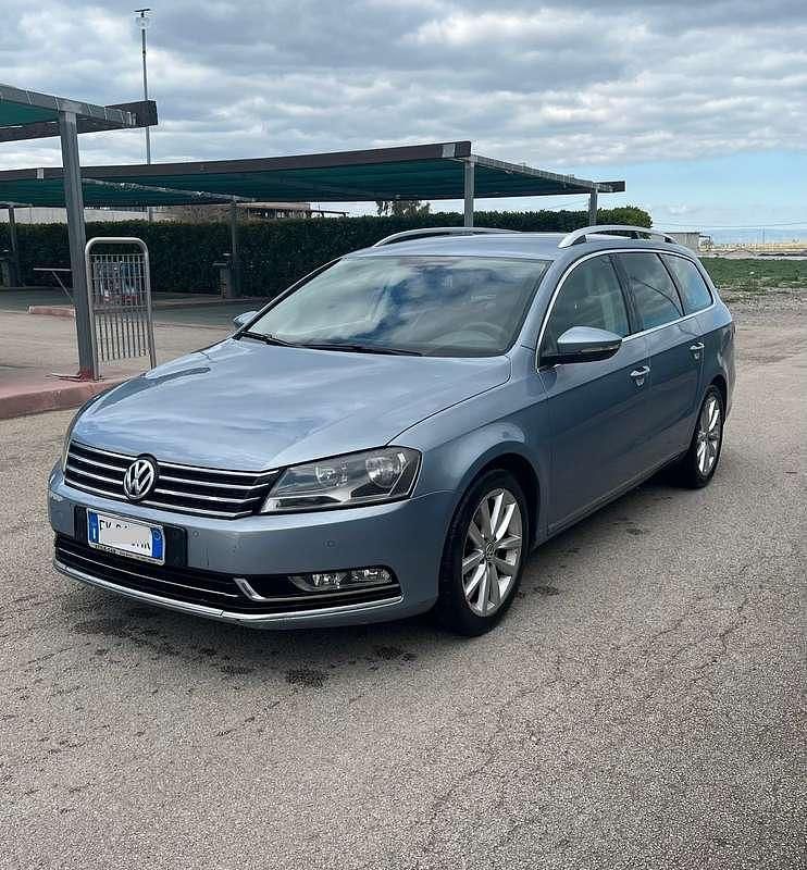 Begagnad VW Passat Highline 140 HK (102 kW) 2011 Kombi