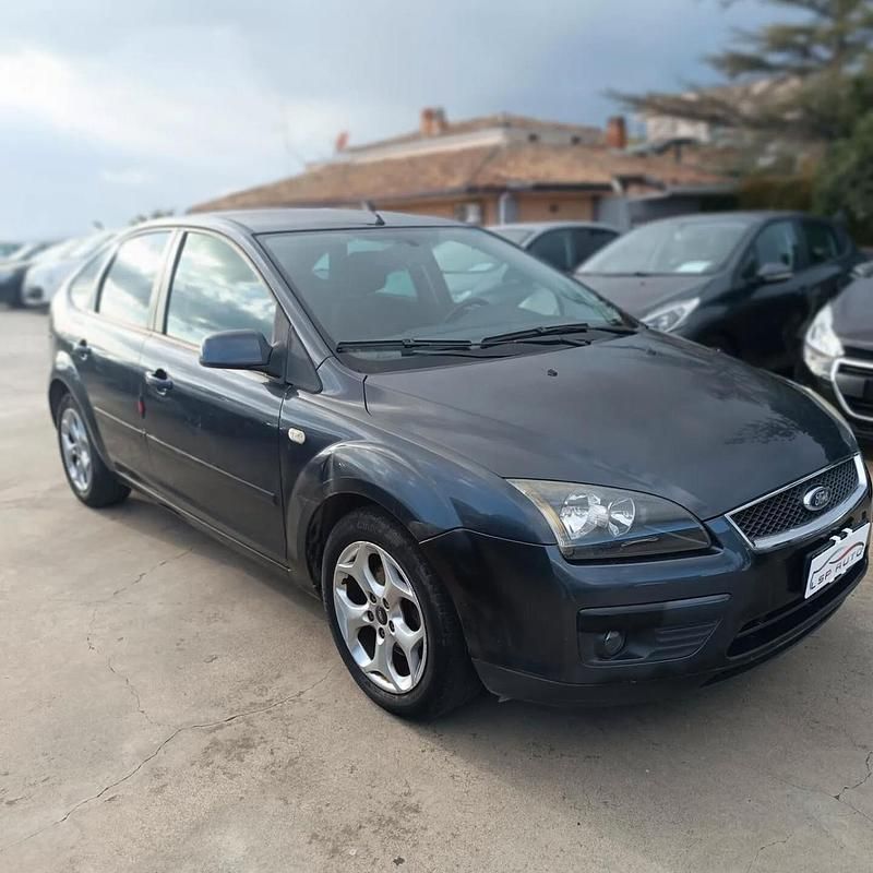 Usata Ford Focus 89 CV (65 kW) 2007 Nero Berlina