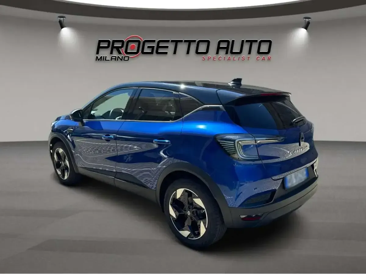 Nuova Renault Captur Techno 160 CV (117 kW) 2026 Blu iron SUV