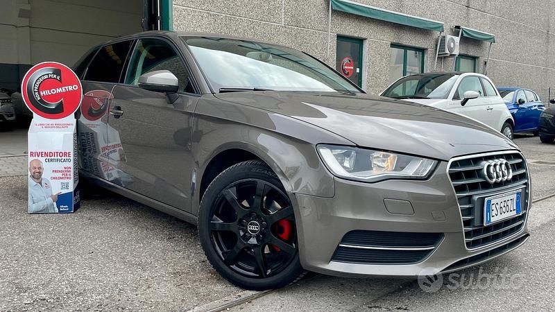 Usata Audi A3 Ambition 110 CV (80 kW) 2014 Grigio Berlina