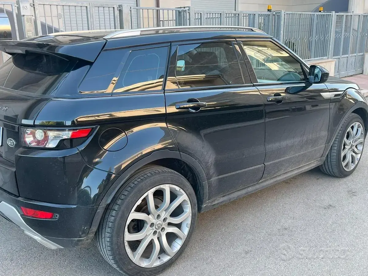 Usata Land Rover Range Rover evoque 190 CV (139 kW) 2014 Nero SUV