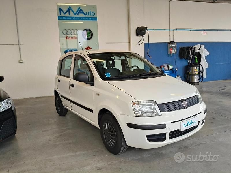 Usata Fiat Panda Easy 75 CV (55 kW) 2012 Bianco Utilitaria