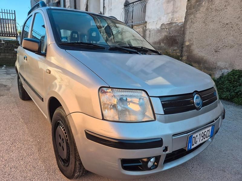 Usata Fiat Panda 70 CV (51 kW) 2008 Grigio Berlina
