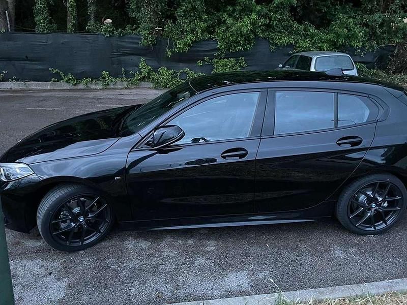 Usata BMW 116 M Sport 116 CV (85 kW) 2022 Utilitaria
