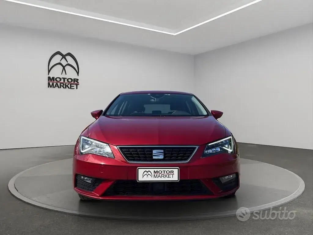 Usata Seat Leon Business 131 CV (96 kW) 2020 Bordeaux Berlina