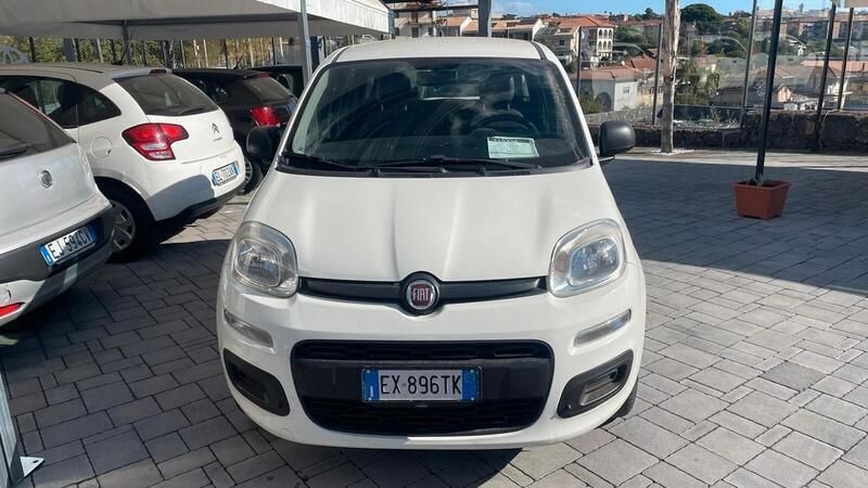Usata Fiat Panda Lounge 86 CV (63 kW) 2015 Bianco Utilitaria
