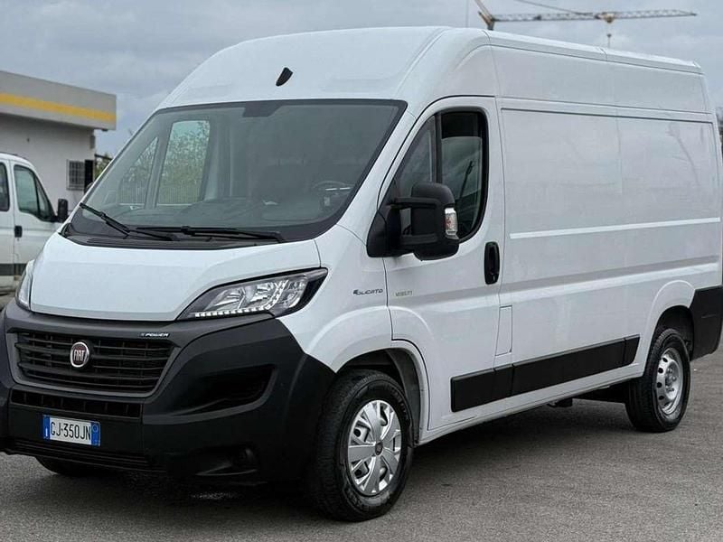 Usata Fiat E-Ducato 89 kW (122 CV) 2022 Bianco Furgone