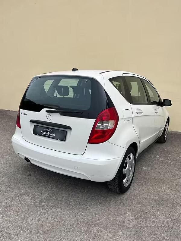 Begagnad Mercedes A160 Edition 95 HK (69 kW) 2009 Vit Sedan