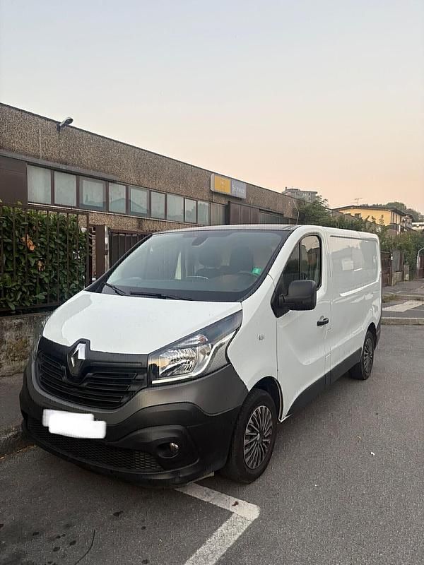Usata Renault Trafic 95 CV (69 kW) 2019 Bianco Monovolume