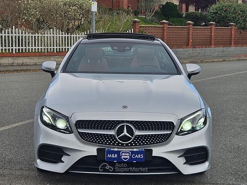 Usata Mercedes E220 Premium Plus 194 CV (142 kW) 2018 Argento Coupé