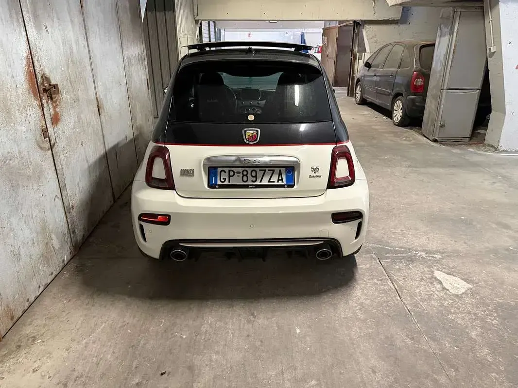 Usata Abarth 595 Turismo 165 CV (121 kW) 2021 Bianco Utilitaria