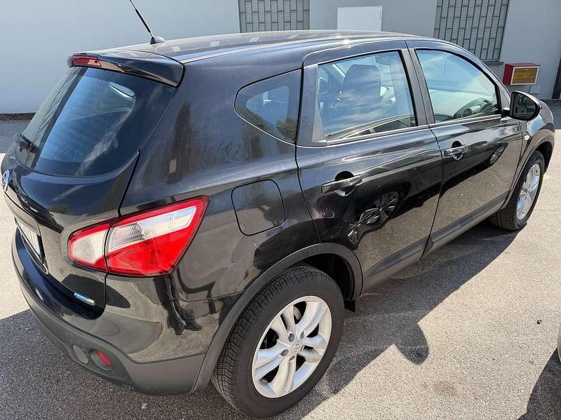 Usata Nissan Qashqai Acenta 110 CV (80 kW) 2010 Nero SUV