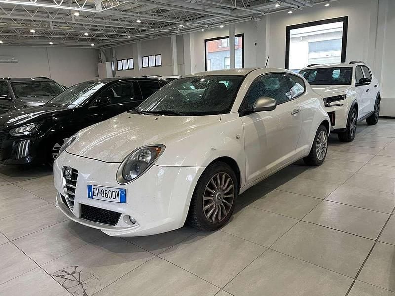 Usata Alfa Romeo MiTo Distinctive 85 CV (62 kW) 2014 Bianco Utilitaria