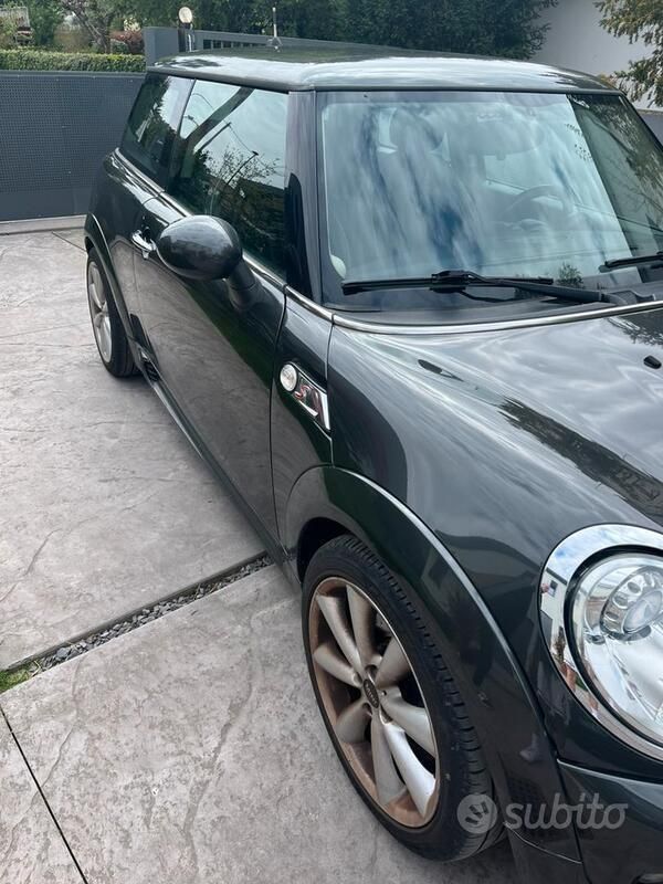 Usata Mini John Cooper Works 211 CV (155 kW) 2010 Grigio Utilitaria