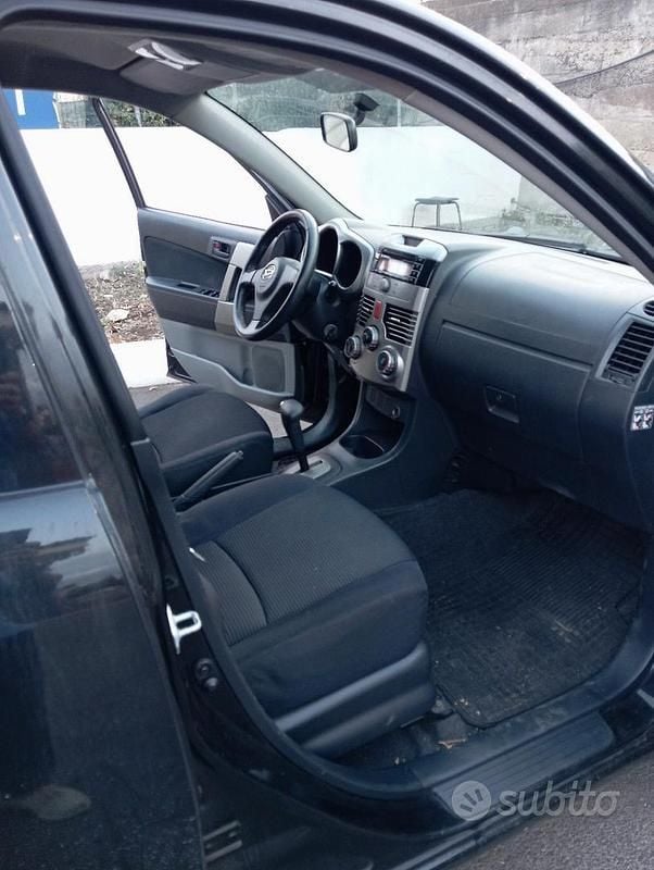 Usata Daihatsu Terios 105 CV (77 kW) 2009 Nero SUV
