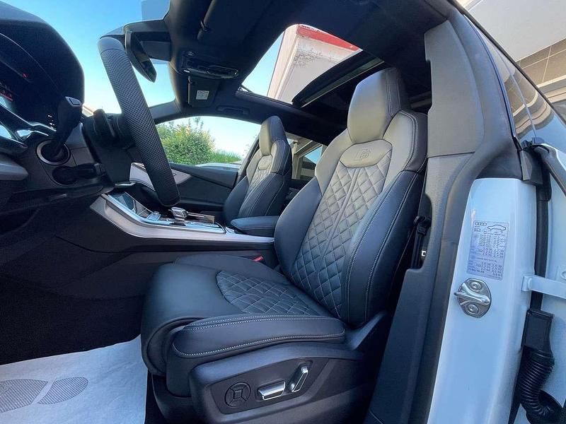Nuova Audi Q8 S-Line 286 CV (210 kW) 2025 Bianco SUV