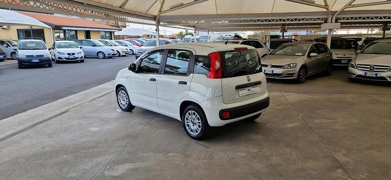 Usata Fiat Panda 80 CV (58 kW) 2017 Bianco Utilitaria
