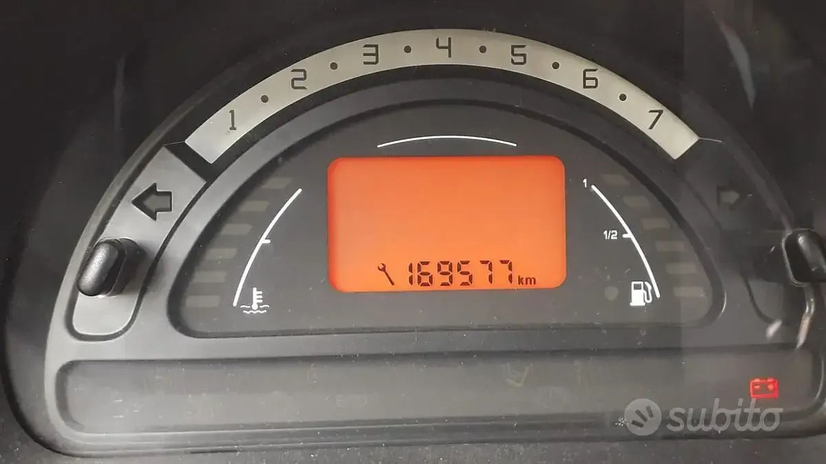 Usata Citroën C3 60 CV (44 kW) 2004 Blu Berlina