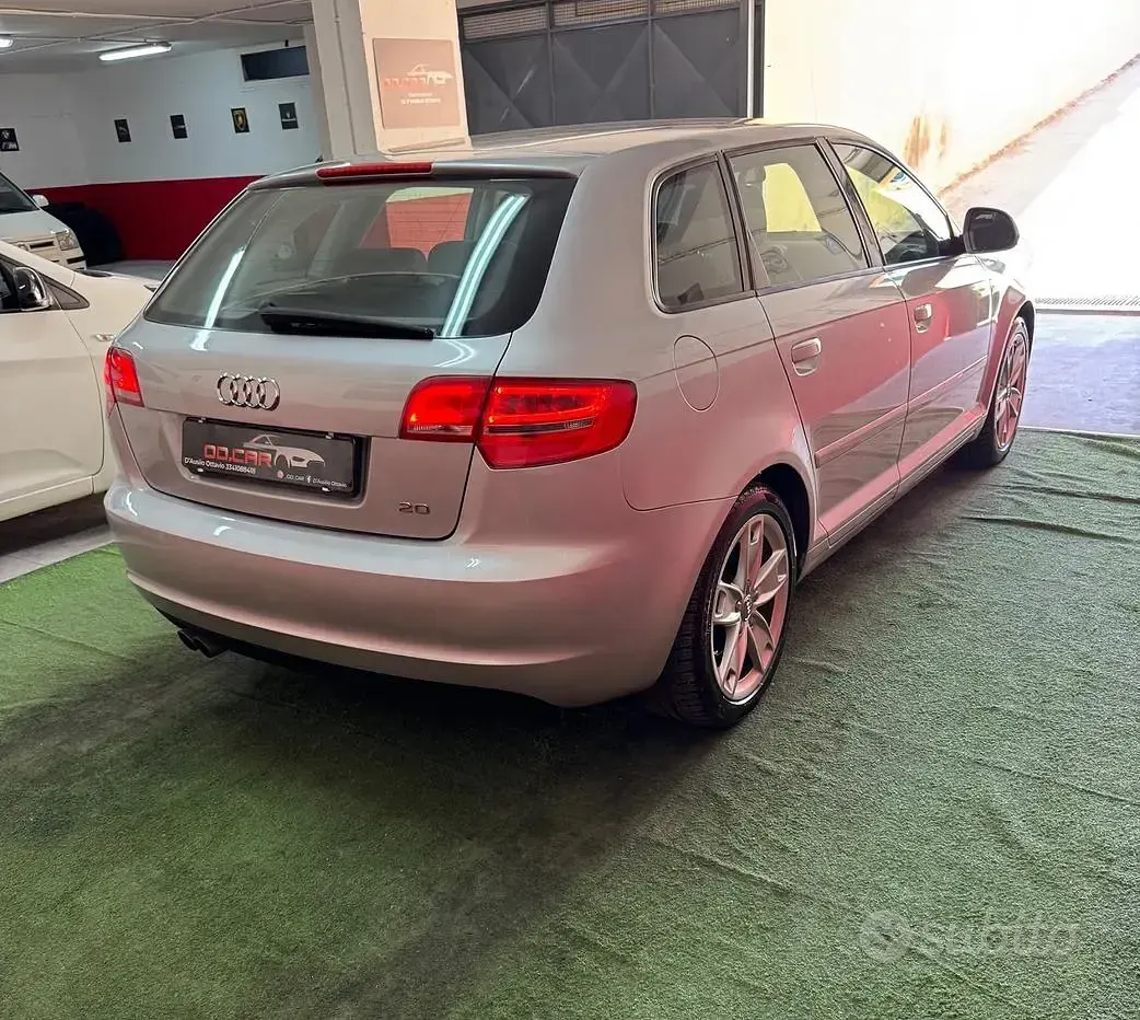 Usata Audi 200 200 CV (147 kW) 2008 Grigio Berlina