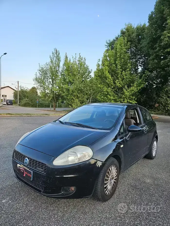 Usata Fiat Punto 69 CV (50 kW) 2007 Nero Utilitaria
