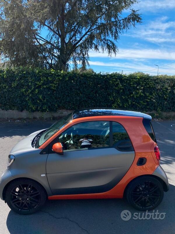 Usato 2018 Smart ForTwo Coupé 0.9 Benzin 90 CV (14.000 €)