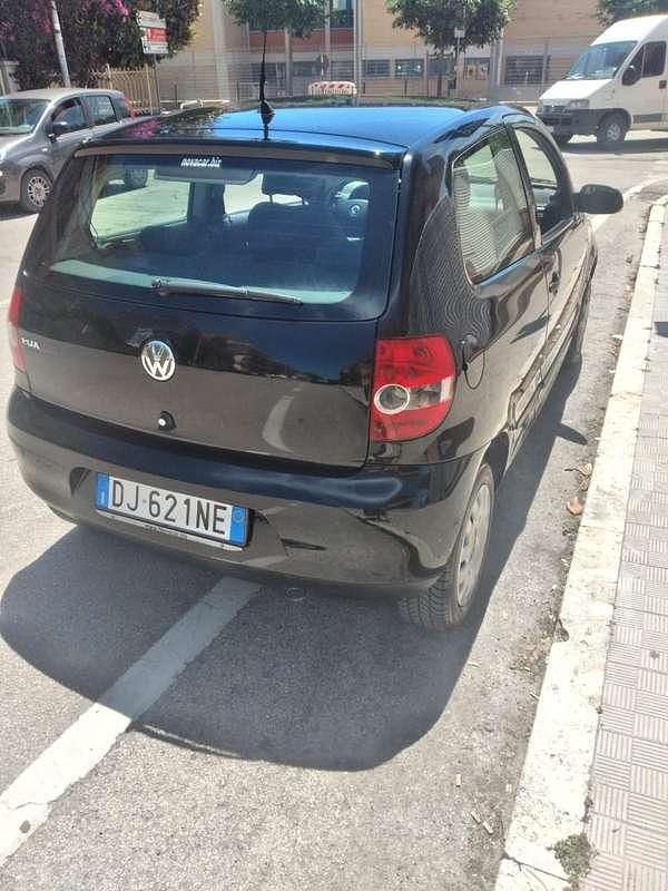 Begagnad VW Fox 75 HK (55 kW) 2008 Halvkombi