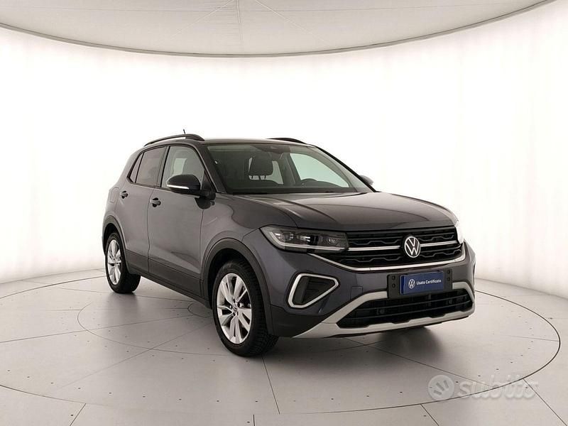 Usata VW T-Cross Life 116 CV (85 kW) 2025 Smoky grey metallizzato SUV