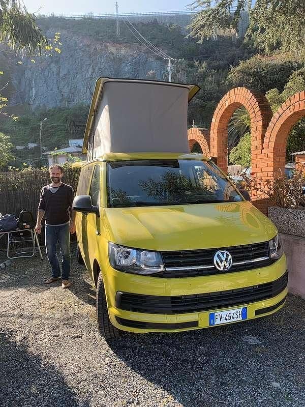Usata VW California Beach 150 CV (110 kW) 2019 Giallo Furgone
