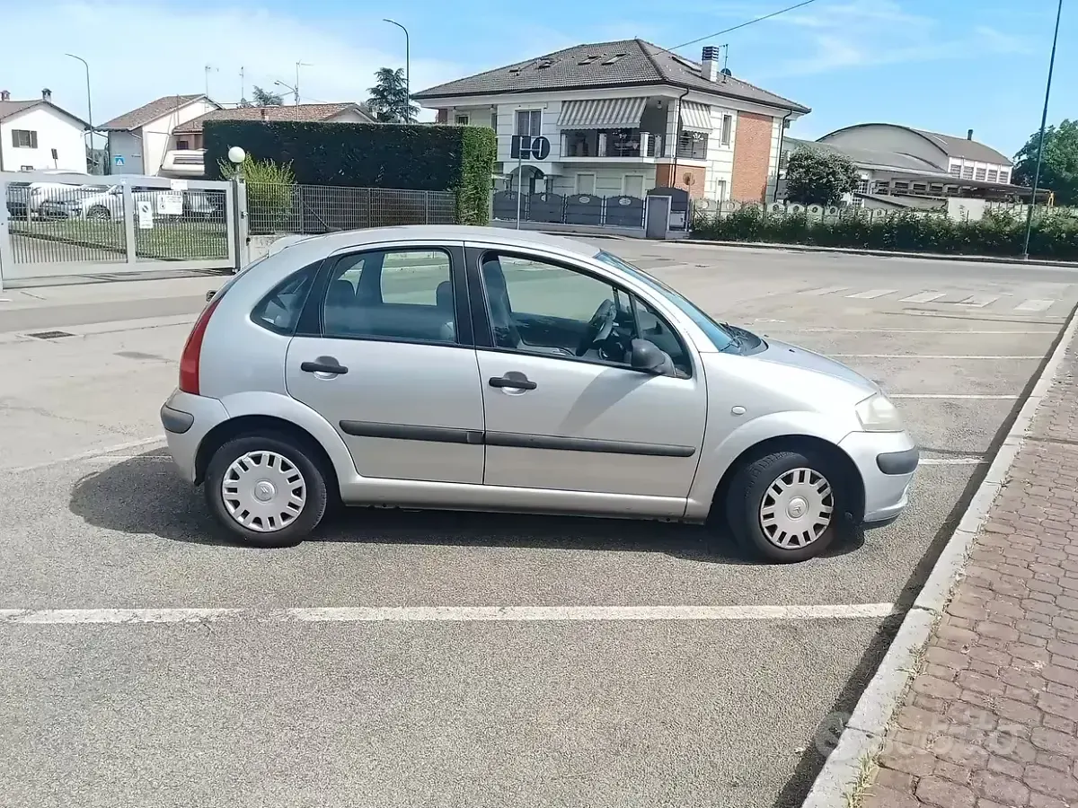 Usata Citroën C3 2004 Grigio Berlina