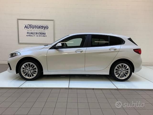 Usata BMW 116 Advantage 115 CV (84 kW) 2020 Bianco Utilitaria
