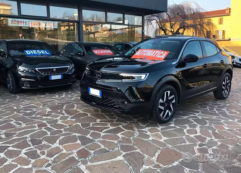 Usata Opel Mokka Elegance 131 CV (96 kW) 2022 Nero SUV