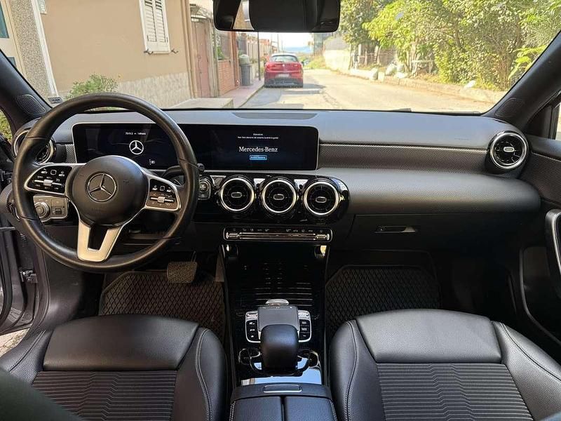 Usata Mercedes A180 116 CV (85 kW) 2019 Berlina