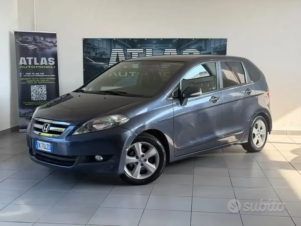 Usata Honda FR-V Executive 140 CV (102 kW) 2007 Grigio Monovolume
