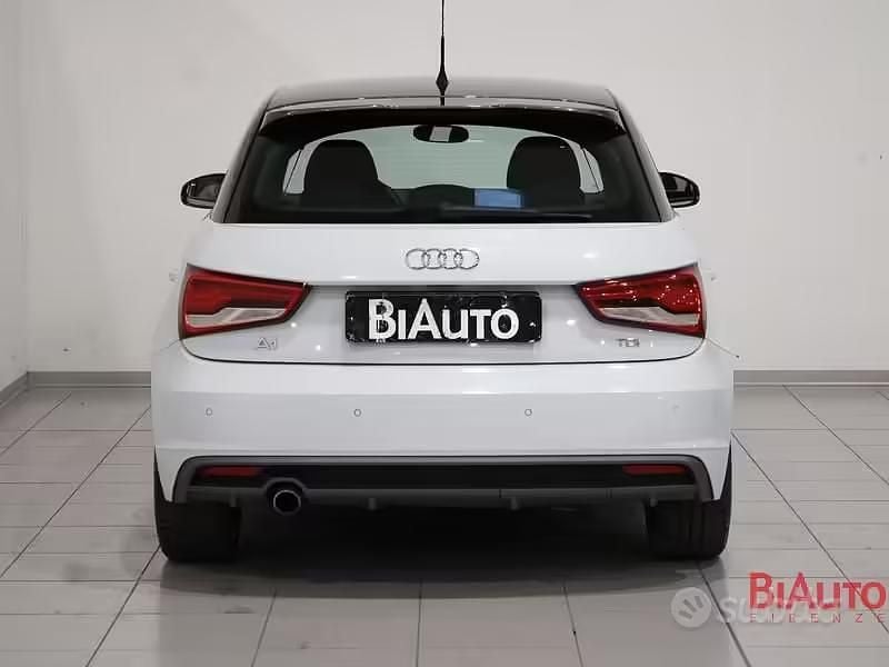 Usata Audi A1 Sportback S-Line 90 CV (66 kW) 2016 Bianco Utilitaria