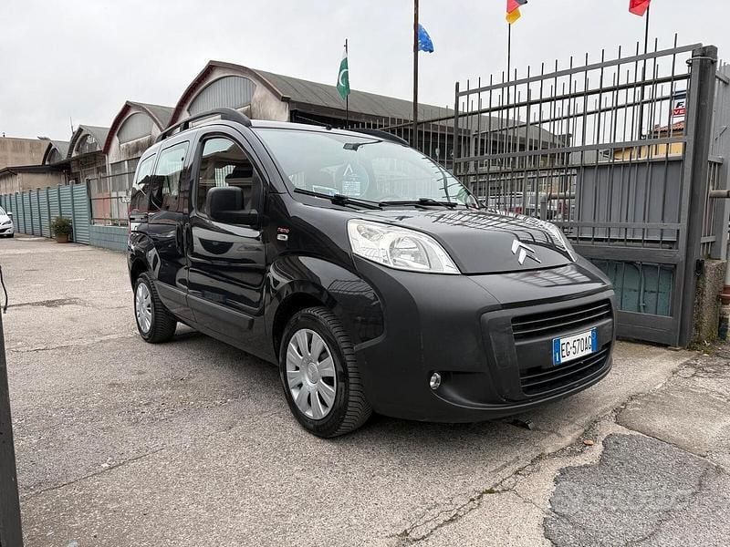 Usata Citroën Nemo 75 CV (55 kW) 2011 Nero Monovolume