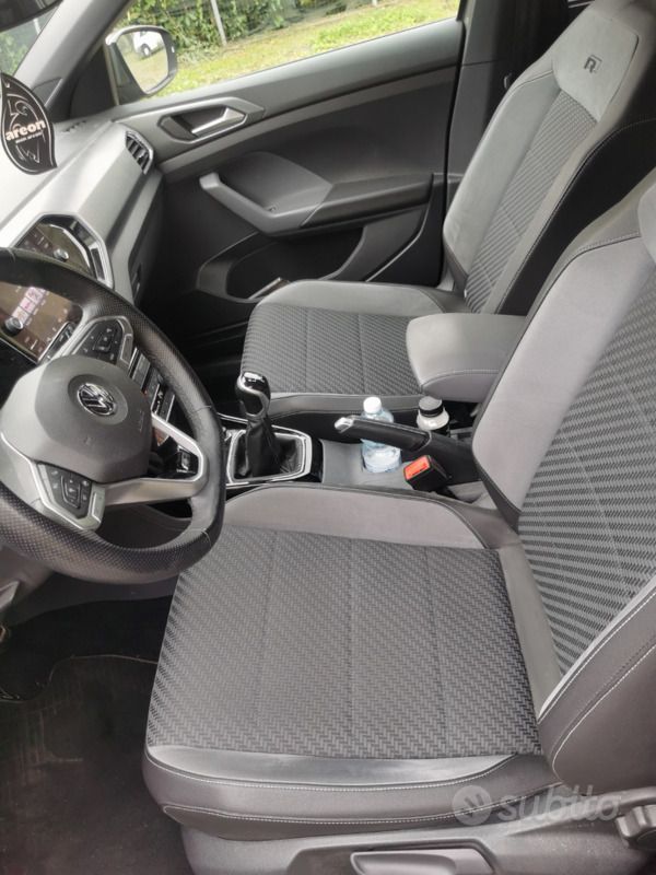 Usata VW T-Cross Advance 116 CV (85 kW) 2020 Grigio SUV