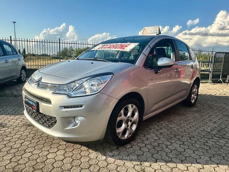 Argento Usata 2016 Citroën C3 PureTech Tre volumi | 6900 € (Buon prezzo) - Immagine 1/4